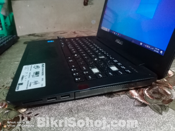 Asus Core i3 5th gen Laptop